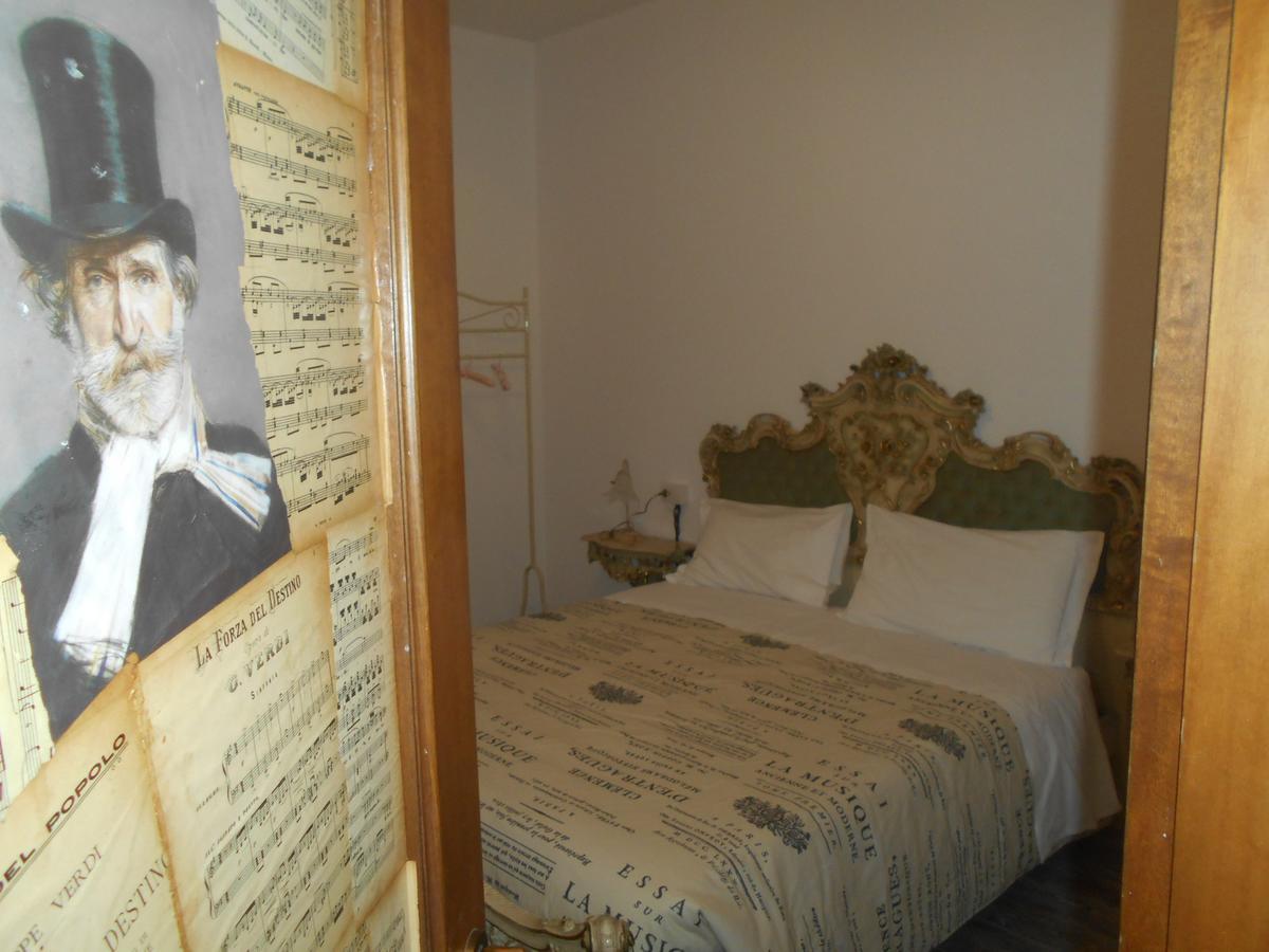 La Maison Des Artistes Bergame Extérieur photo