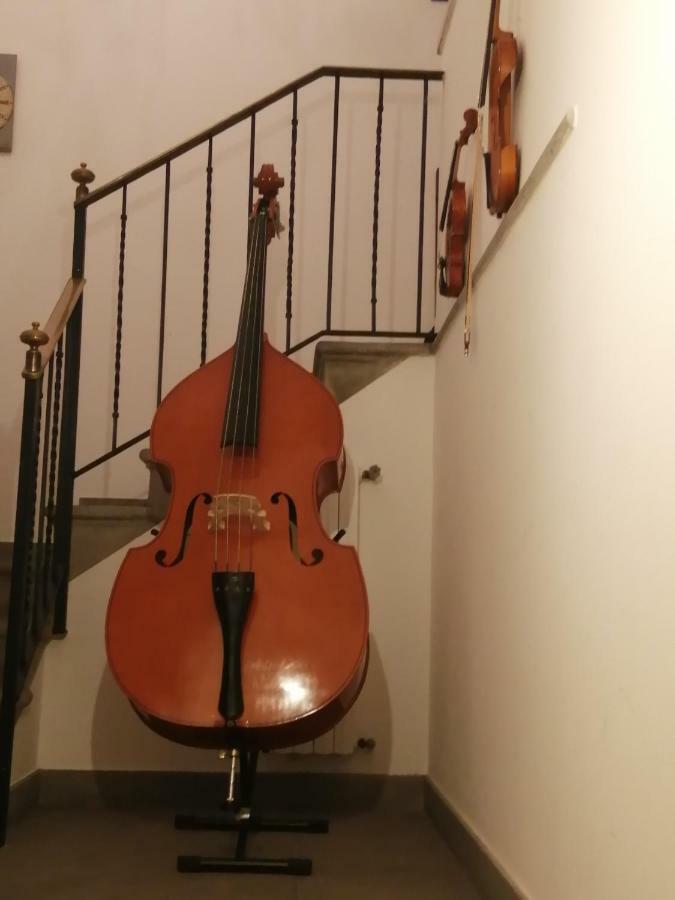 La Maison Des Artistes Bergame Extérieur photo
